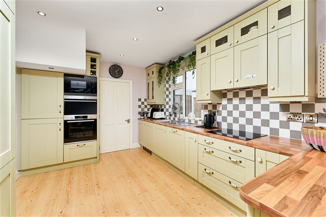 6 Blackwater Park, Kells Road, Navan, Meath