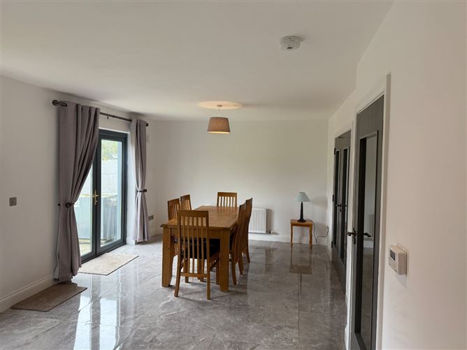 22 Cairn Hill View, Drumlish, Co. Longford.