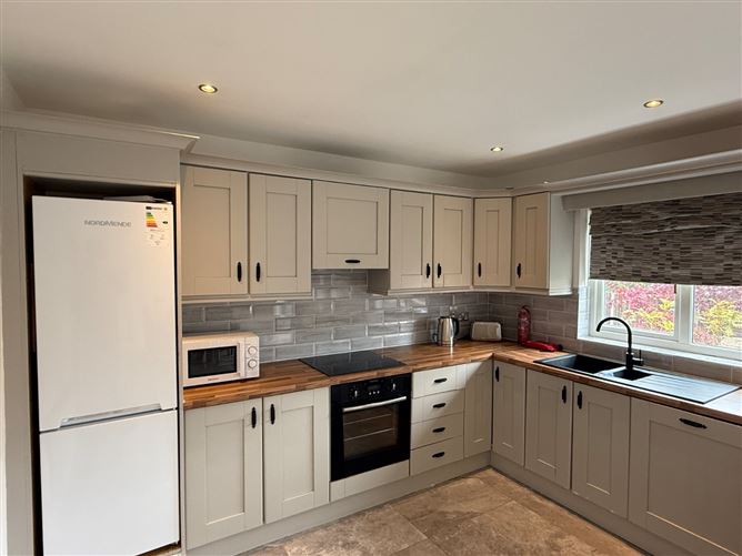 22 Cairn Hill View, Drumlish, Co. Longford.