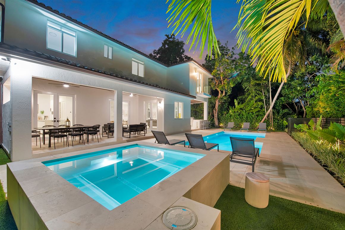 Tropical Elegance,Miami,Florida,USA