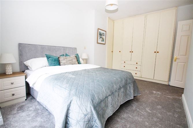 7 Dodder Lawn, Dodder Valley Park, Firhouse, Dublin 24