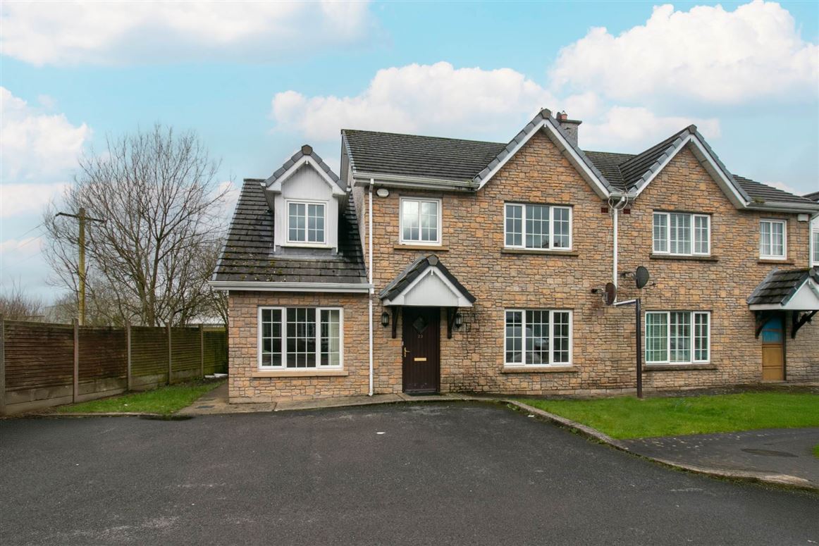 23 Oaklands Park, Ballyjamesduff, County Cavan