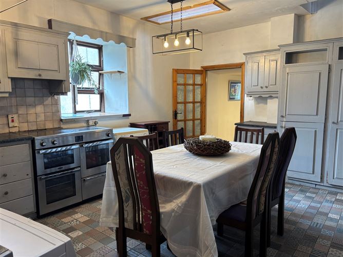 3 Castle Street, Macroom, Co. Cork