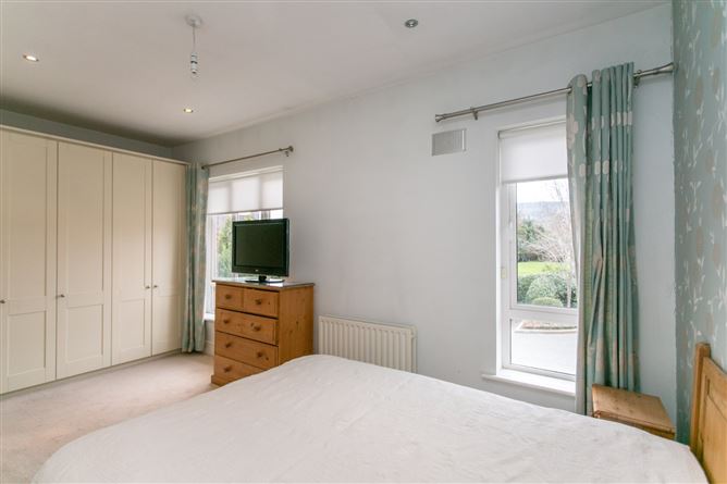 37 Ballintyre Downs, Ballinteer, Dublin 16