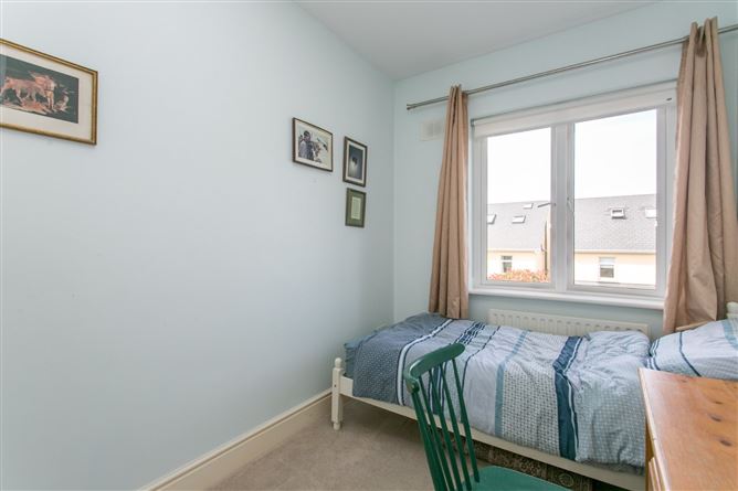 37 Ballintyre Downs, Ballinteer, Dublin 16
