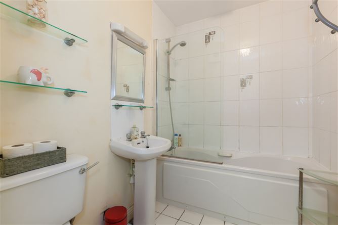 6 Applewood Court, Swords, Co. Dublin