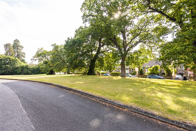 149 Roebuck Castle, Clonskeagh, Dublin 14