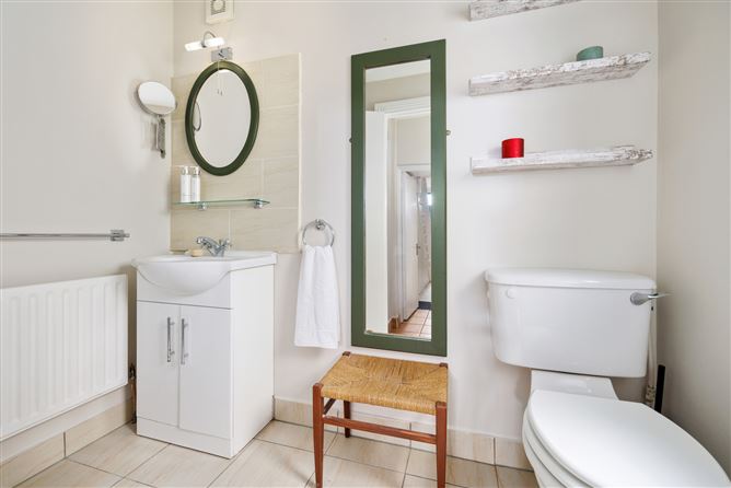 2 Roseville Terrace, Dublin Road, Bray, Co. Wicklow