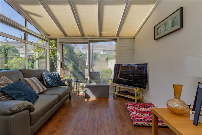 19 Rushbrook Park, Templeogue, Dublin 6W