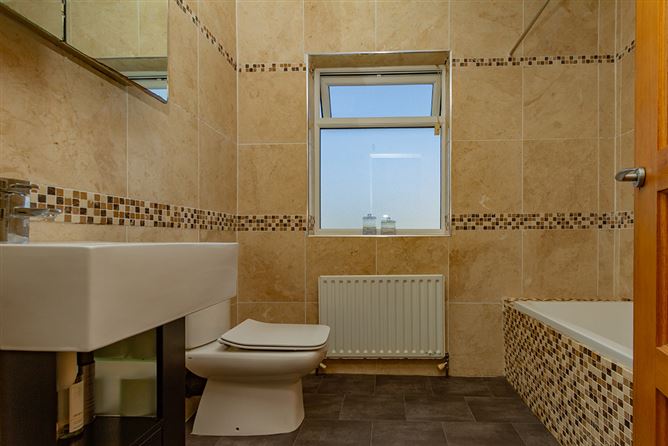 19 Rushbrook Park, Templeogue, Dublin 6W
