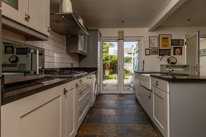 19 Rushbrook Park, Templeogue, Dublin 6W