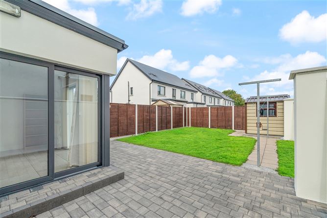 22 Ceathru an Tobair, Oranmore, Galway