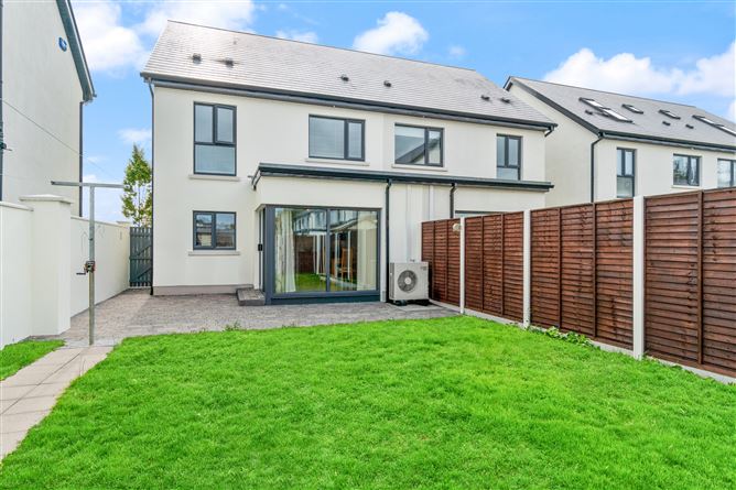 22 Ceathru an Tobair, Oranmore, Galway