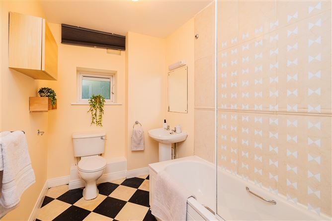 45 Tory Square, Waterville, Blanchardstown, Dublin 15