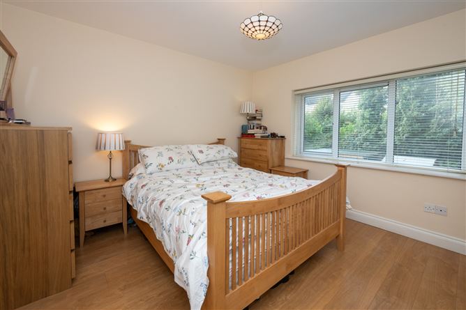 193 Brightwater, Crosshaven, Cork
