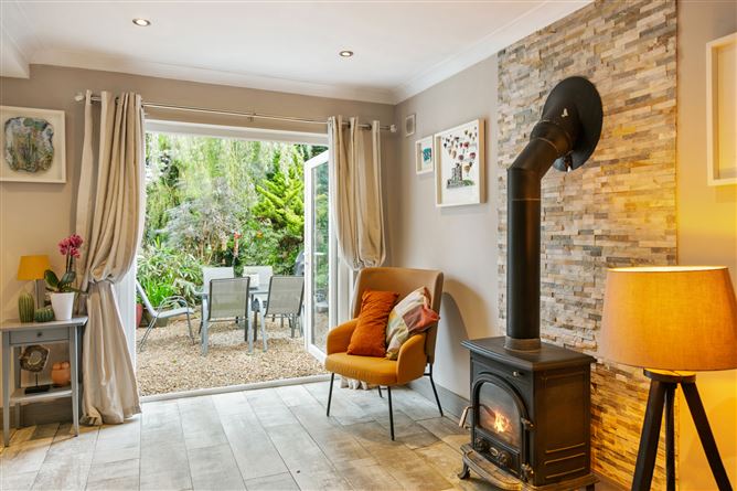 1 Liffey Grove, Lucan, Co. Dublin