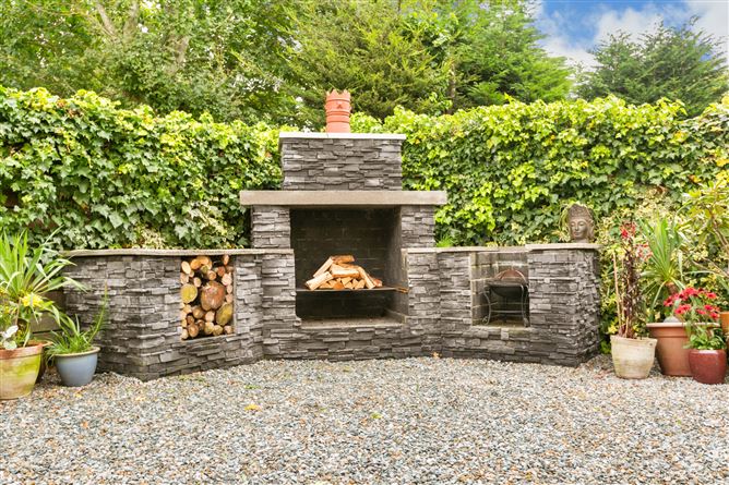 1 Liffey Grove, Lucan, Co. Dublin