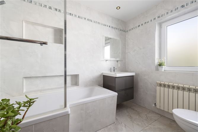 39 Wolfe Tone Square Middle, Bray, Co. WIcklow