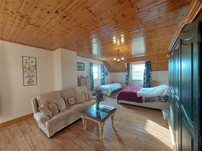Shepperton, Shreelane, Union Hall, West Cork