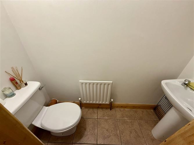 2 Brookside, Cloonfad, County Roscommon