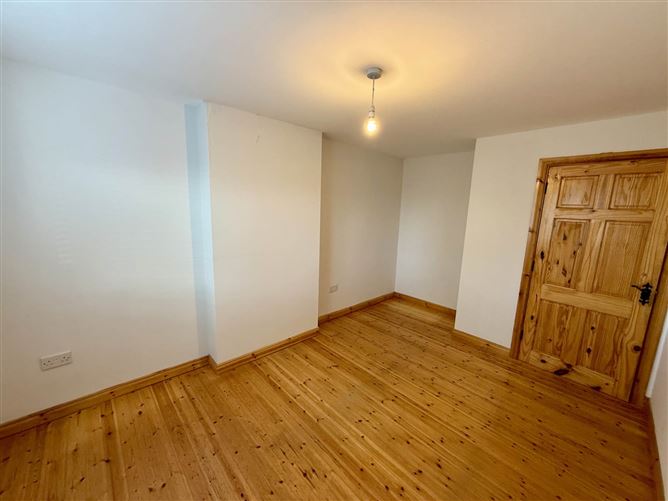 2 Brookside, Cloonfad, County Roscommon