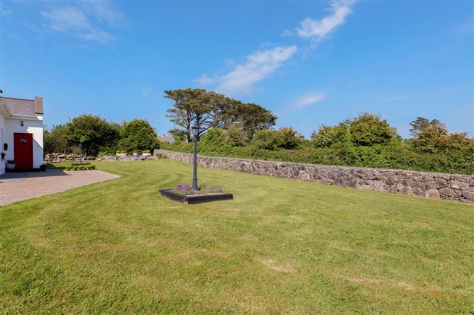 Photo 30 of 32 — Trusky East, Barna, Galway, County Galway