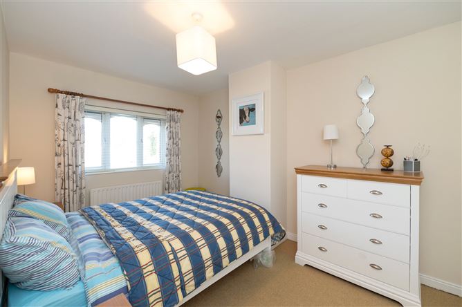16 Gate Lodge, Castle Road, Blackrock, Cork