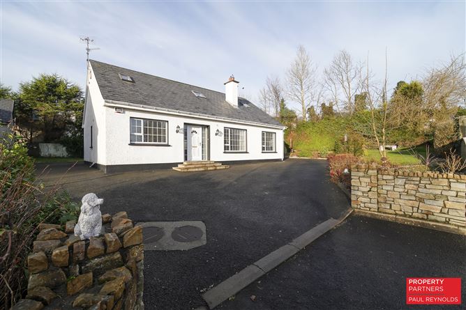 6 Orchard Grove, Letterkenny, Donegal
