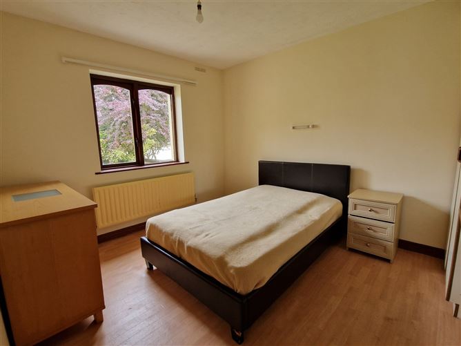 3 Churchfield Lawns, Knock, Co. Mayo