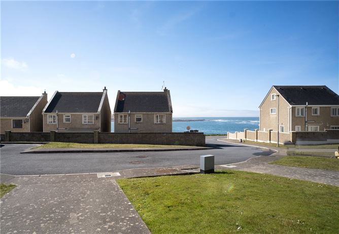 14 Georges Head, Golf Links Road, Kilkee, Co. Clare
