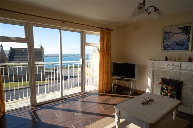 14 Georges Head, Golf Links Road, Kilkee, Co. Clare