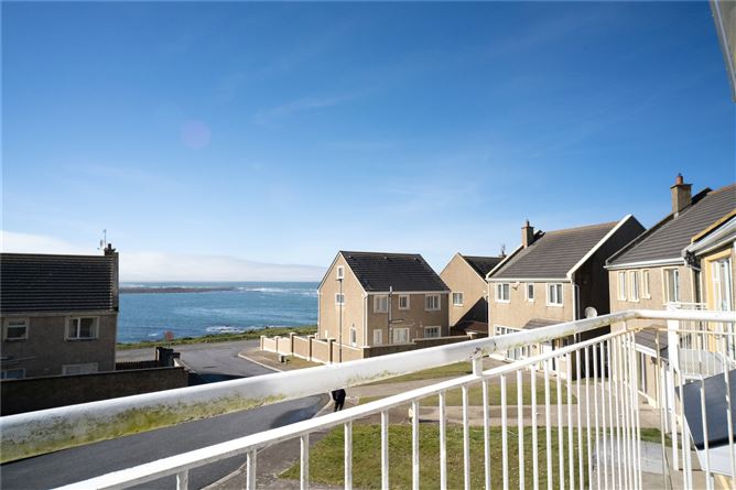 14 Georges Head, Golf Links Road, Kilkee, Co. Clare