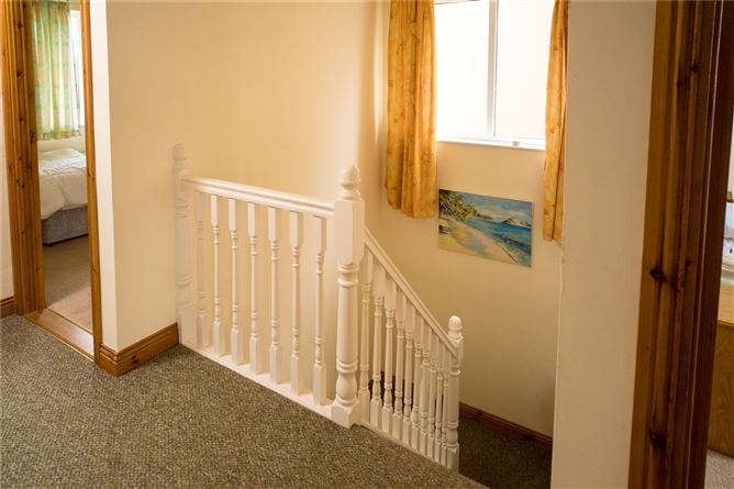 14 Georges Head, Golf Links Road, Kilkee, Co. Clare