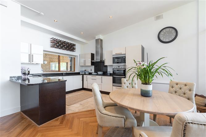98 Ridge Hall, The Ash, Shanganagh Road, Ballybrack, County Dublin