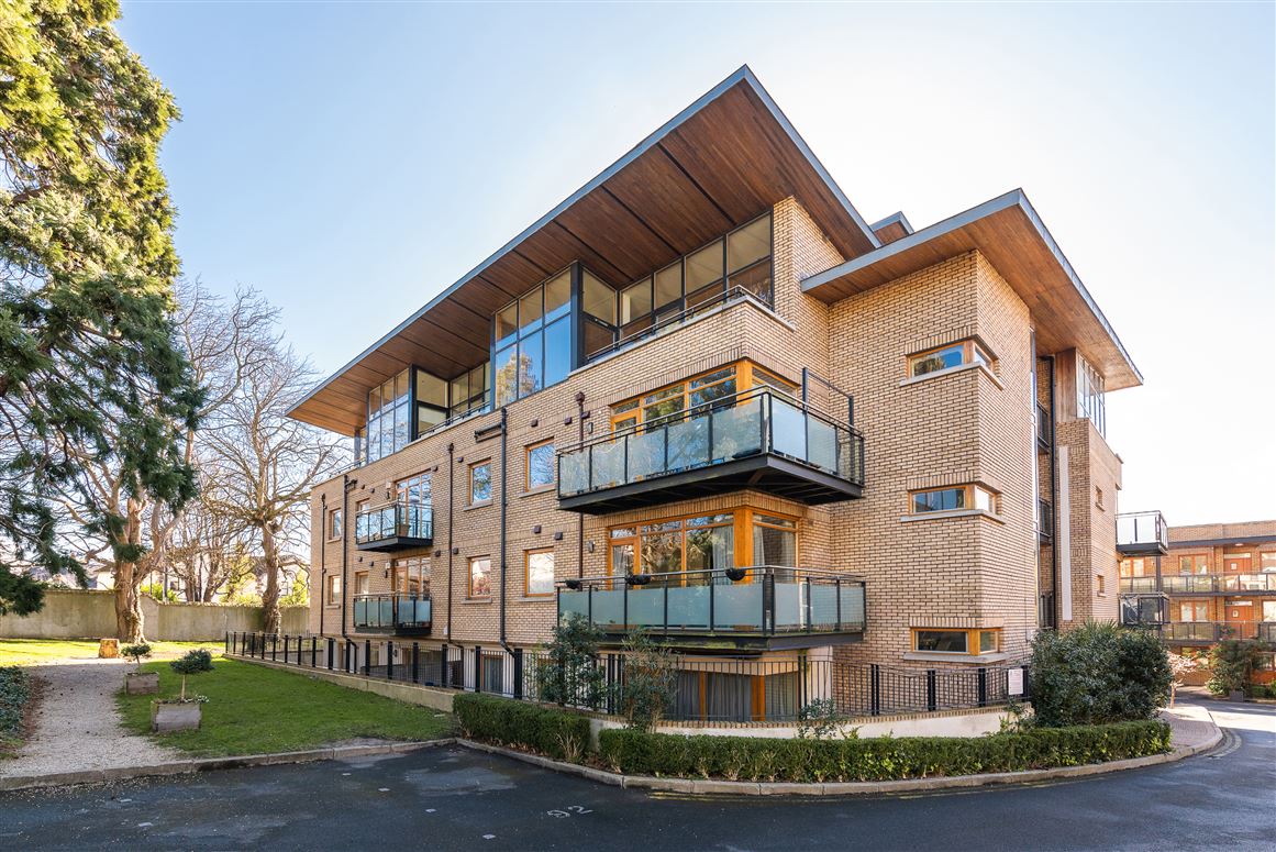 98 Ridge Hall, The Ash, Shanganagh Road, Ballybrack, County Dublin