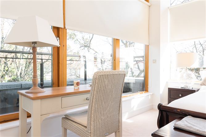 98 Ridge Hall, The Ash, Shanganagh Road, Ballybrack, County Dublin