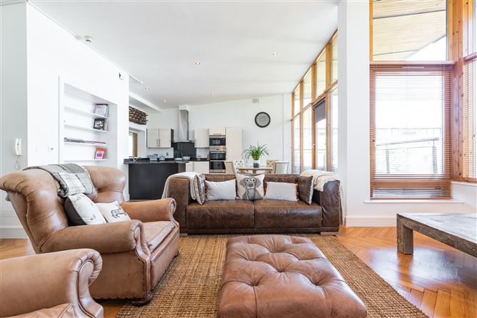 98 Ridge Hall, The Ash, Shanganagh Road, Ballybrack, County Dublin