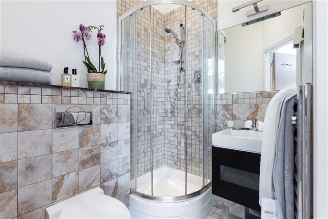 98 Ridge Hall, The Ash, Shanganagh Road, Ballybrack, County Dublin