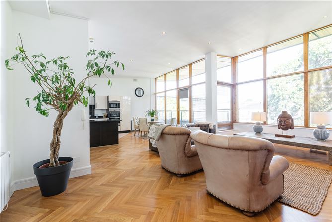 98 Ridge Hall, The Ash, Shanganagh Road, Ballybrack, County Dublin