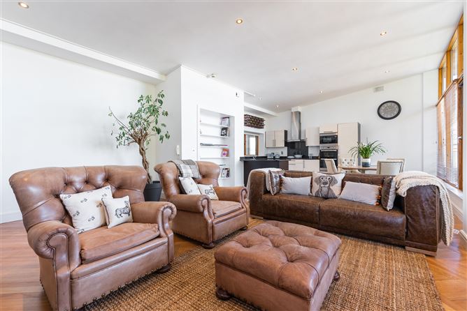 98 Ridge Hall, The Ash, Shanganagh Road, Ballybrack, County Dublin