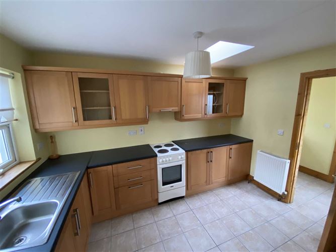 11 Kilbranish Drive, Woodview, Ennis Road, County Limerick
