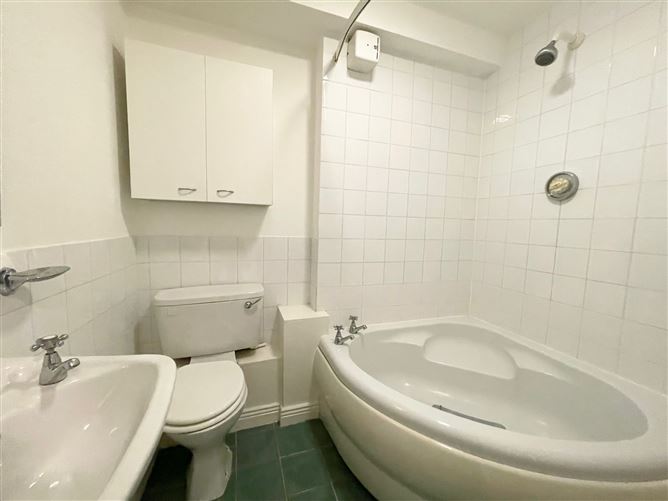 82 Malahide, Malahide, County Dublin
