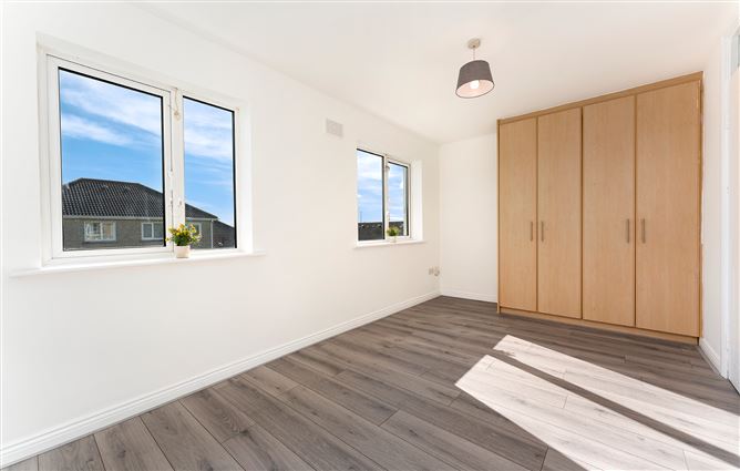 73 Castlegrange Square, Clondalkin, Dublin 22