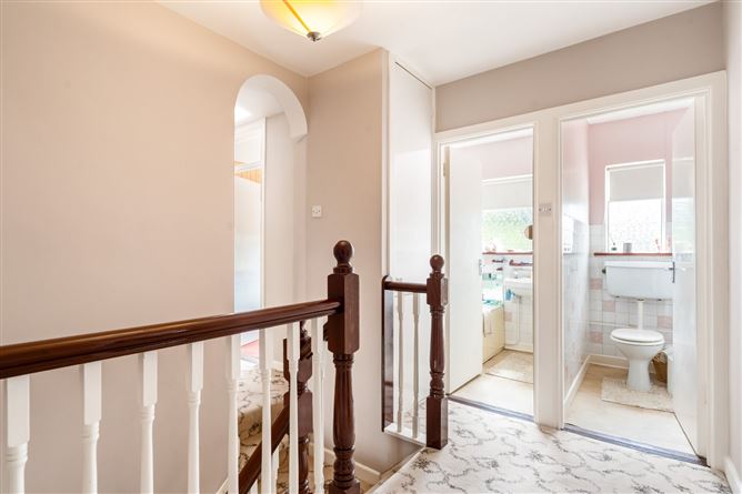 17 Ballyroan Crescent, Rathfarnham, Dublin 16