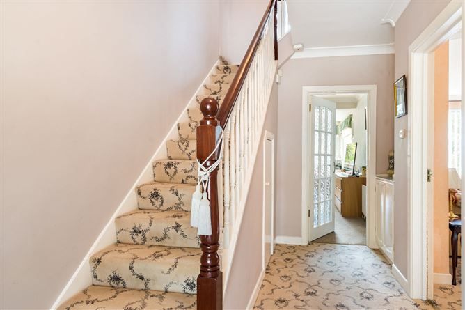 17 Ballyroan Crescent, Rathfarnham, Dublin 16