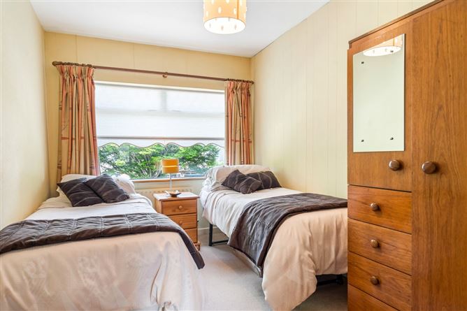 17 Ballyroan Crescent, Rathfarnham, Dublin 16