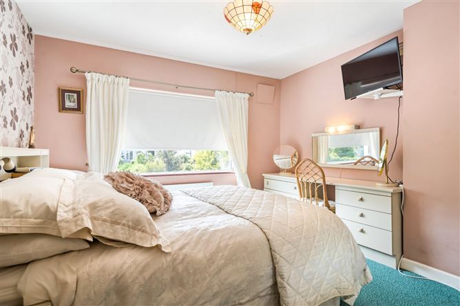 17 Ballyroan Crescent, Rathfarnham, Dublin 16