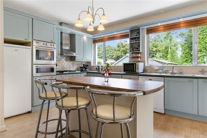 72 Avondale Court, Blackrock, Co. Dublin