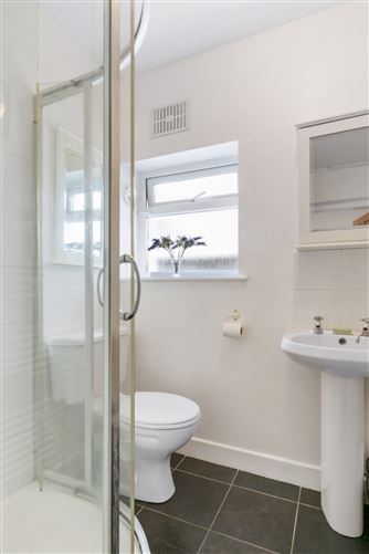 72 Avondale Court, Blackrock, Co. Dublin