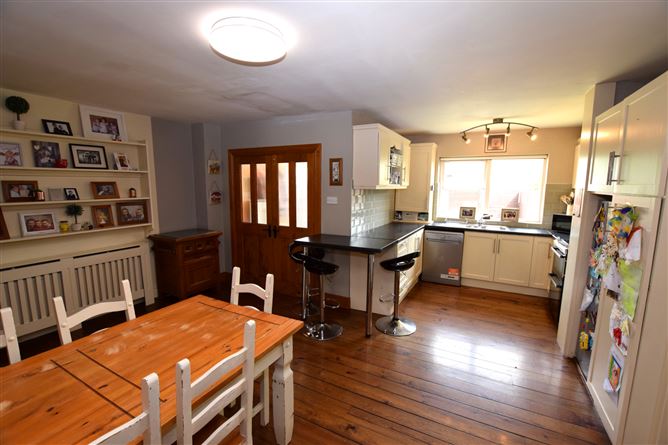 7 River Crescent, Virginia, Cavan